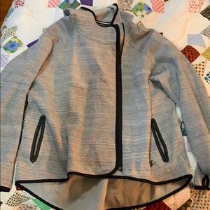 Nike Tech Fleece Cape